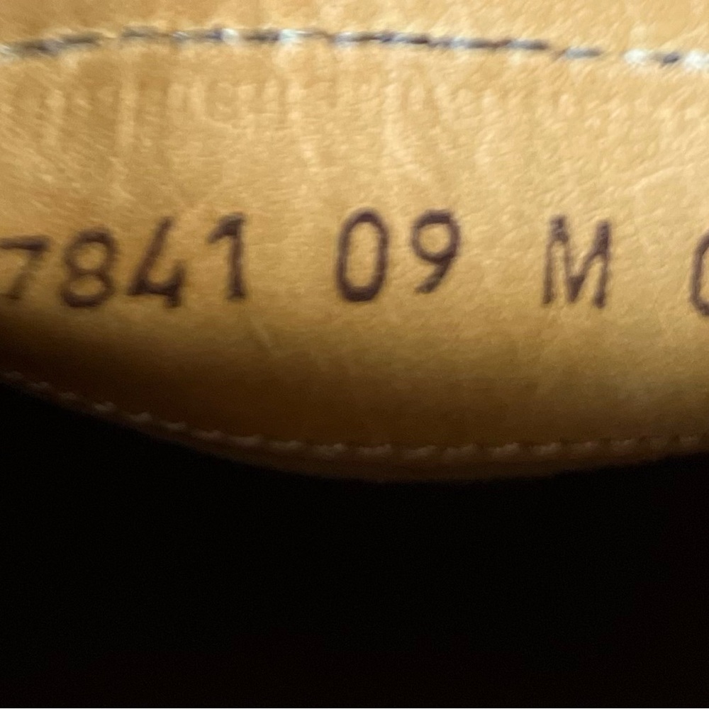 Clark’s Size 9M Men’s Leather Black Sip On Loafers - Picture 8 of 16
